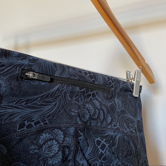 Lululemon Fast and Free High Rise Crop - Picture 3 of 4